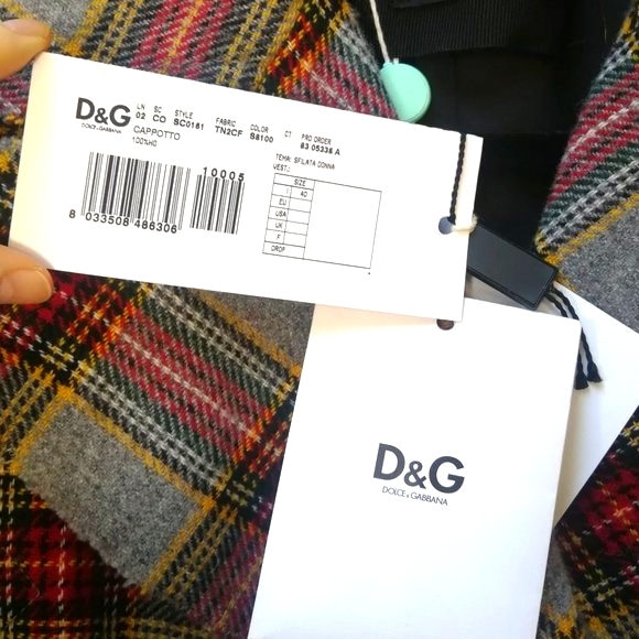 ❤️NWT❤️ Authentic D&G 100% Wool Plaid Coat - Picture 6 of 13